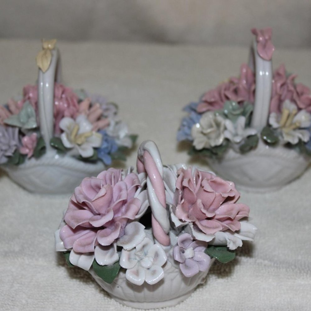 3 VINTAGE MINI BONE CHINA FLOWER BASKETS EACH DIFFERENT PASTELS MADE IN CHINA